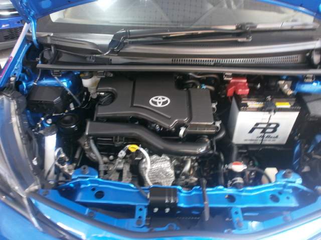 TOYOTA VITZ YR AUG 2016  - 2 - Family Cars  on Aster Vender