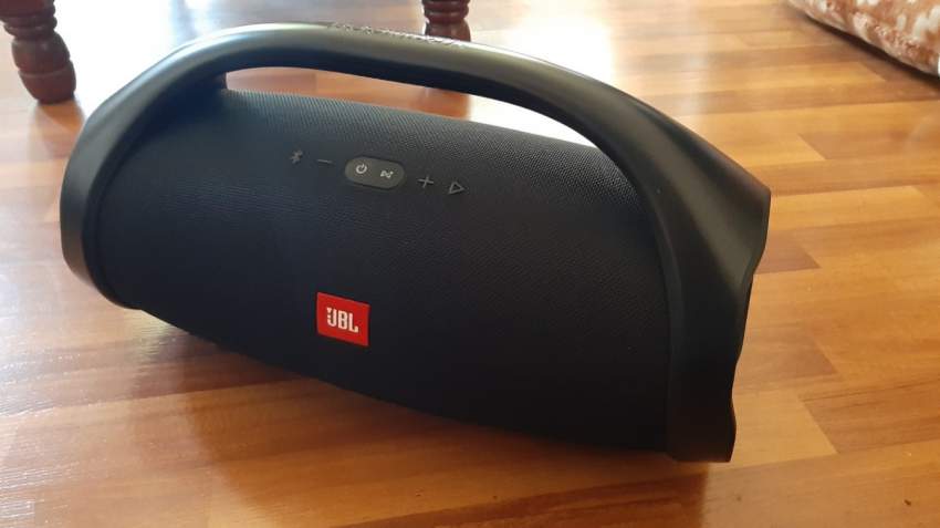 JBL Boombox on Aster Vender