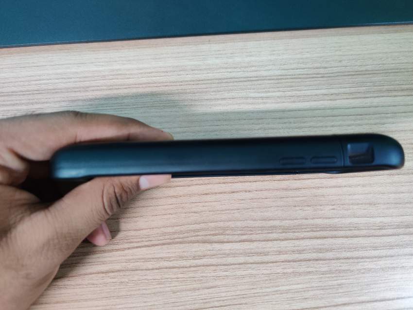 CHARGING CASE FOR IPHONE - 4 - Mobile phone batteries  on Aster Vender