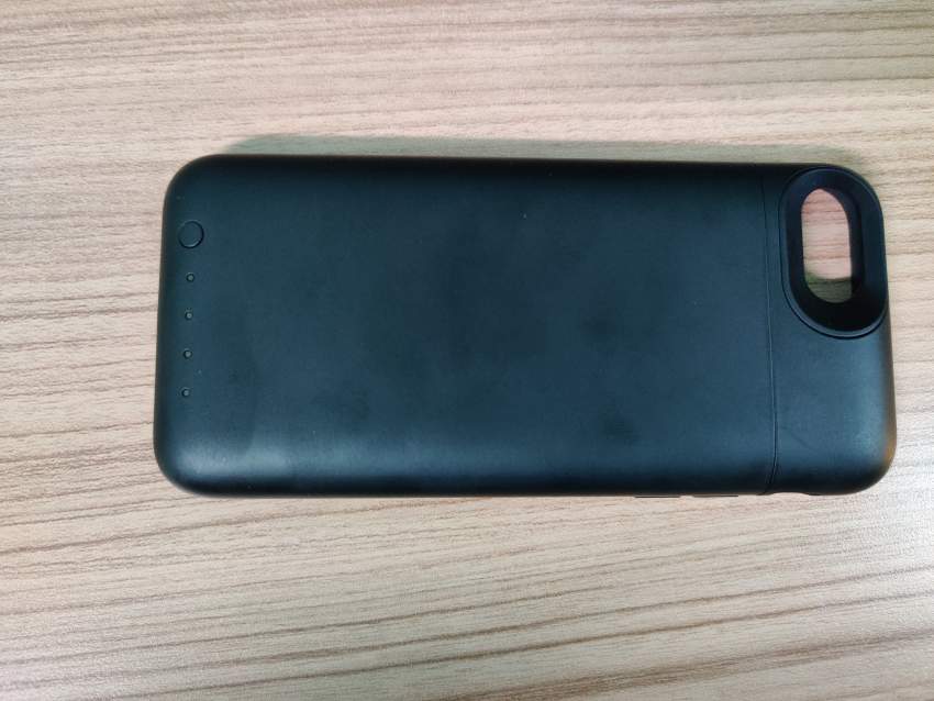 CHARGING CASE FOR IPHONE - 6 - Mobile phone batteries  on Aster Vender