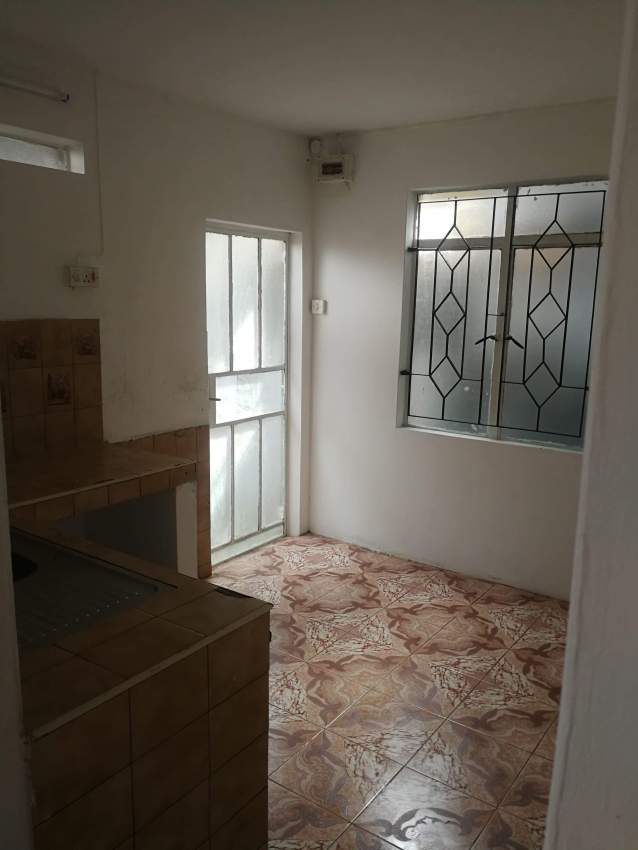 House - 4 - House  on Aster Vender