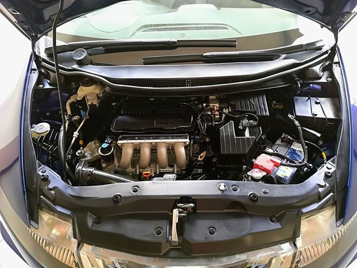 HONDA CIVIC YR 2011 - 9 - Family Cars  on Aster Vender