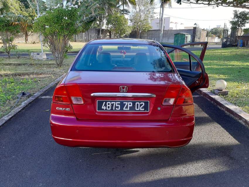 Honda Civic - 0 - Family Cars  on Aster Vender
