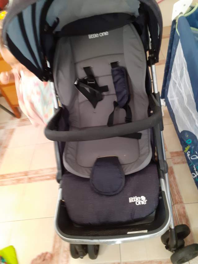 Pram and camping cot for sale - 0 - Kids Stuff  on Aster Vender