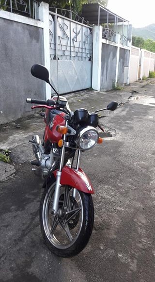 Avendre suzuki en 125 - 2 - Roadsters  on Aster Vender