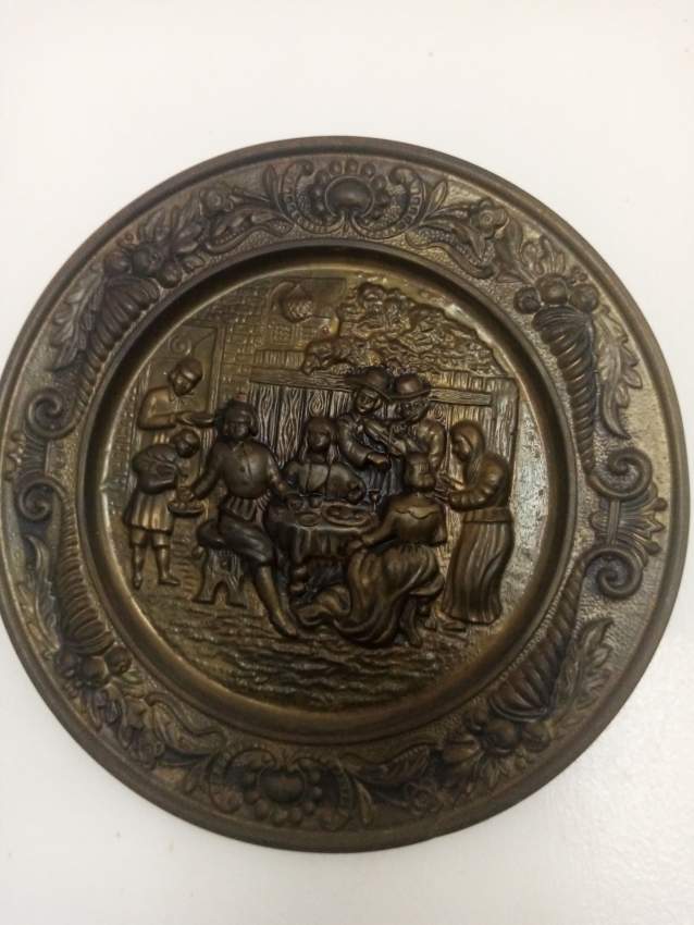 Applique en cuivre.  - 0 - Antiquities  on Aster Vender