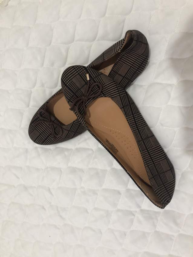 Shoes - 1 - Slippers  on Aster Vender