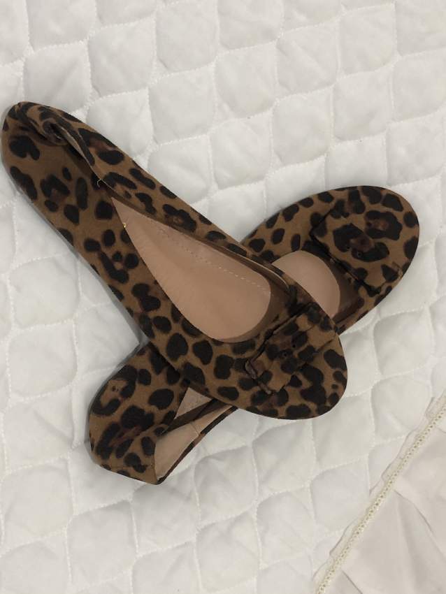 Shoes - 3 - Slippers  on Aster Vender