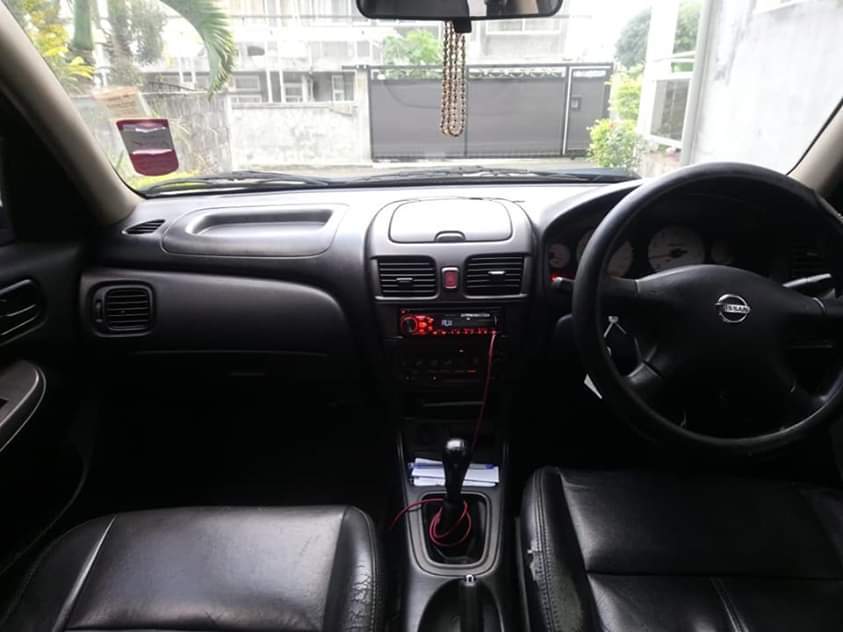 Nissan n17 - Manual (Good condition)  - 2 - Family Cars  on Aster Vender