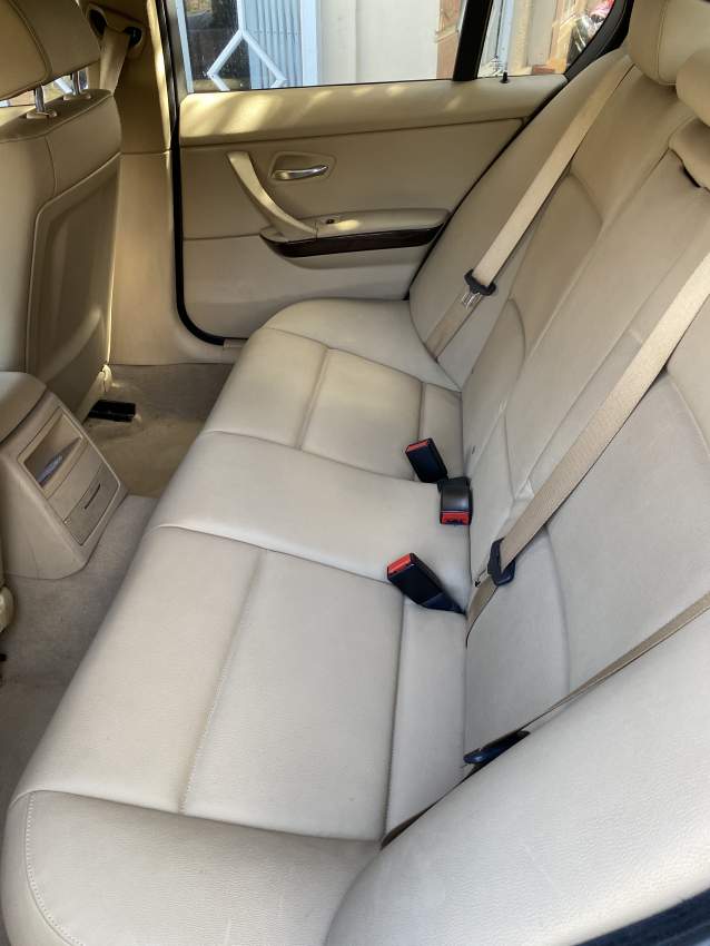 BMW 316i - 8 - Luxury Cars  on Aster Vender