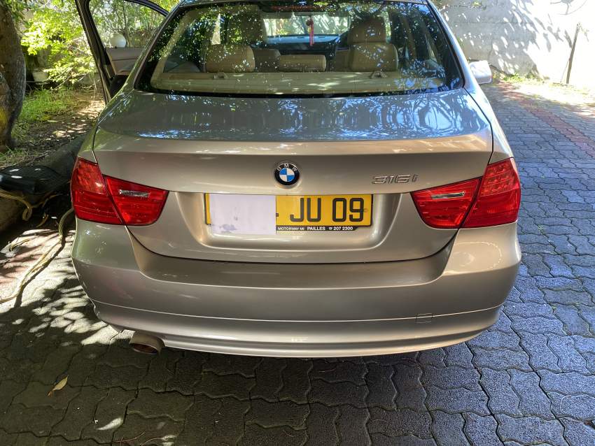 BMW 316i - 2 - Luxury Cars  on Aster Vender