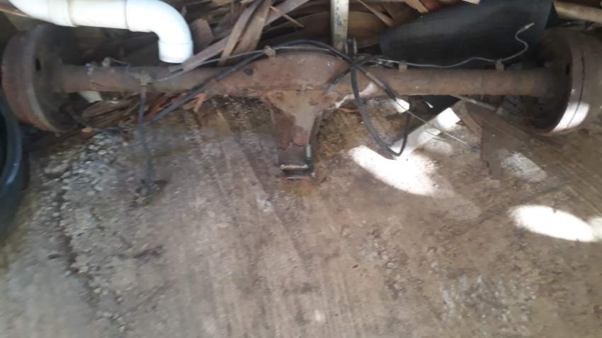 Toyota townace - 2 - Passenger Van  on Aster Vender