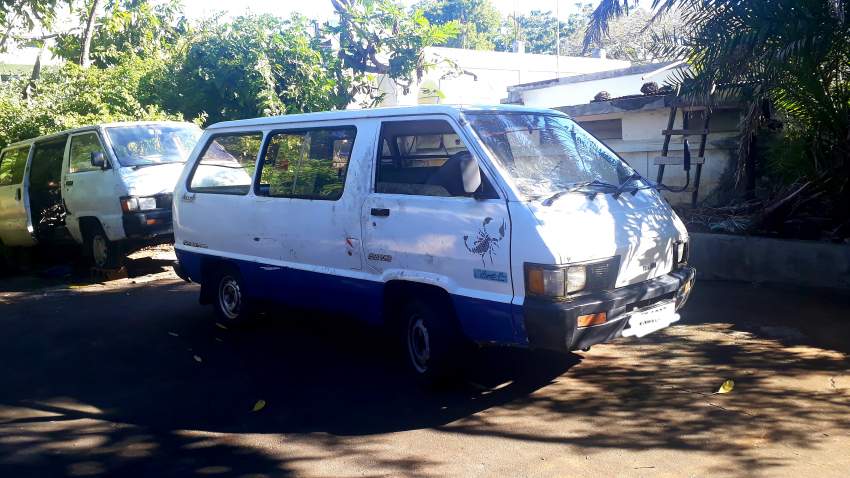 Toyota townace - 0 - Passenger Van  on Aster Vender