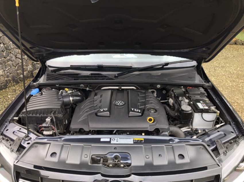 2019 VW Amarok V6 4Motion - 7 - Pickup trucks (4x4 & 4x2)  on Aster Vender