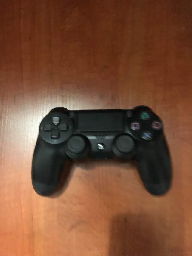 Ps4 Pro 1Tb - 4 - Others  on Aster Vender