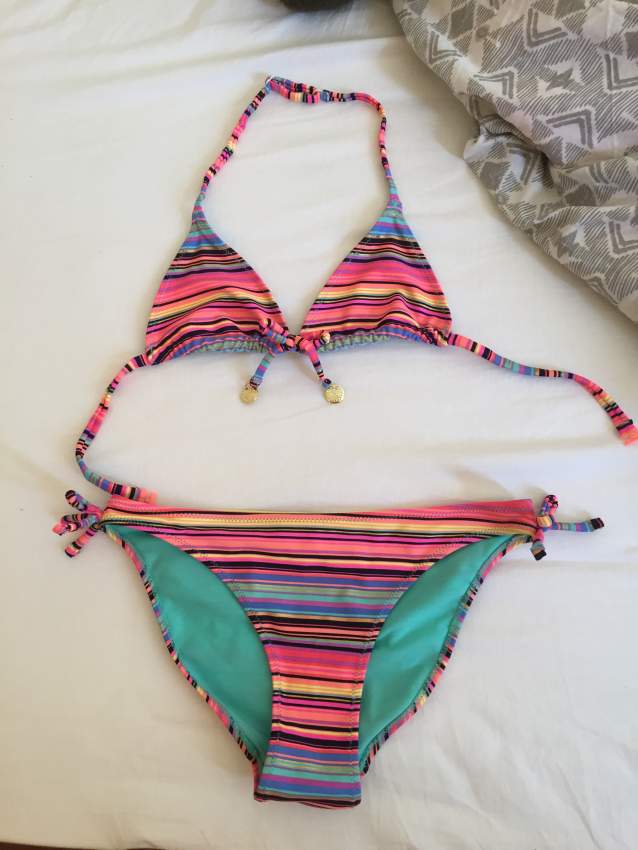 Bikinis 2 piece  - 0 - Sweater (Girls)  on Aster Vender