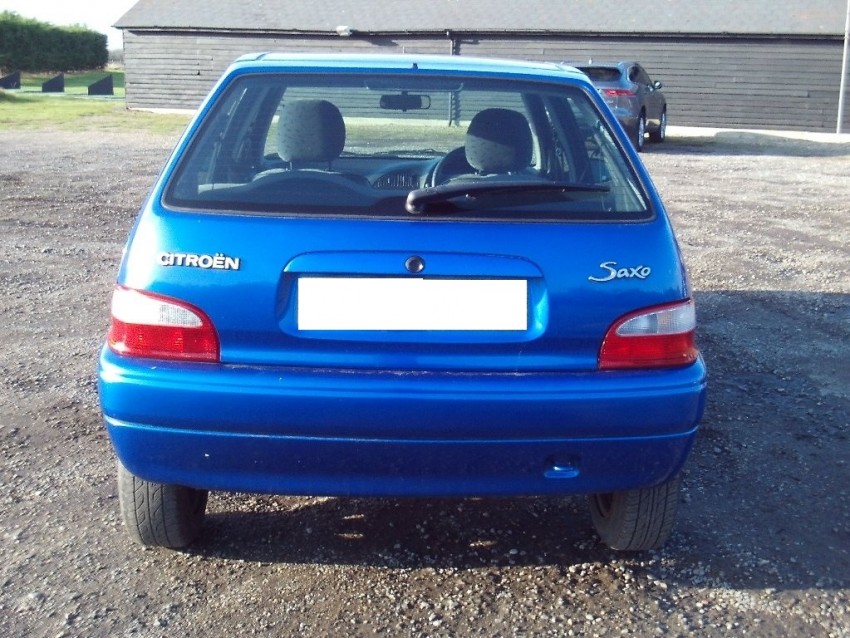 Citroen Saxo 3 Portes - 0 - Compact cars  on Aster Vender