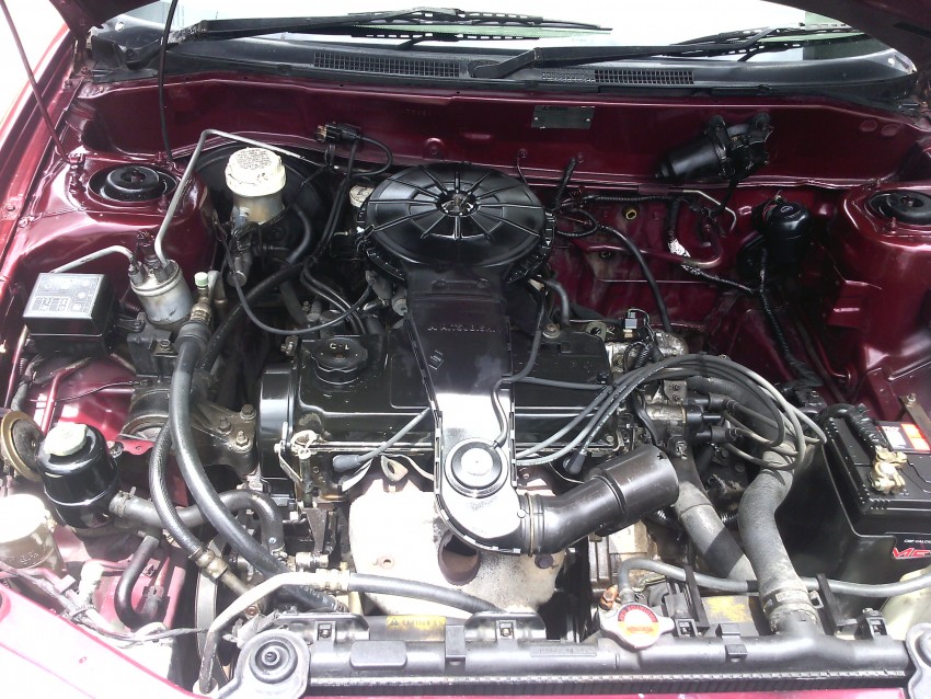 Mitsubishi lancer annee 99 - 0 - Family Cars  on Aster Vender