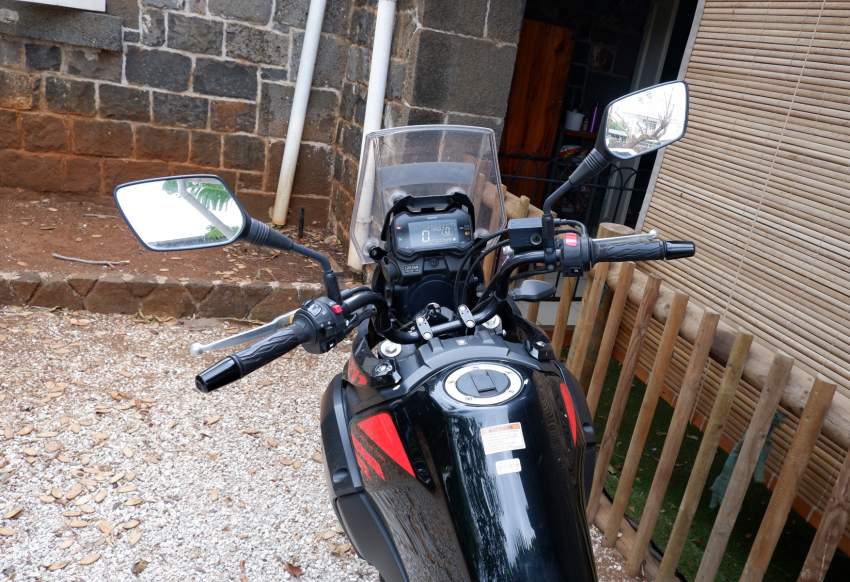 V-STROM 250 - 6 - Roadsters  on Aster Vender