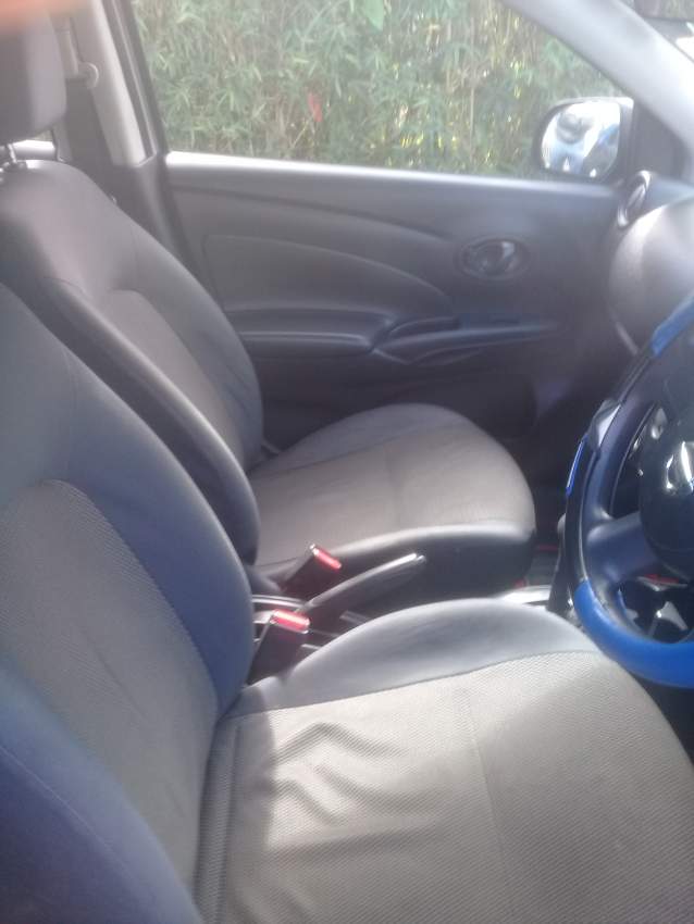 A VENDRE NISSAN LATIO - 3 - Family Cars  on Aster Vender