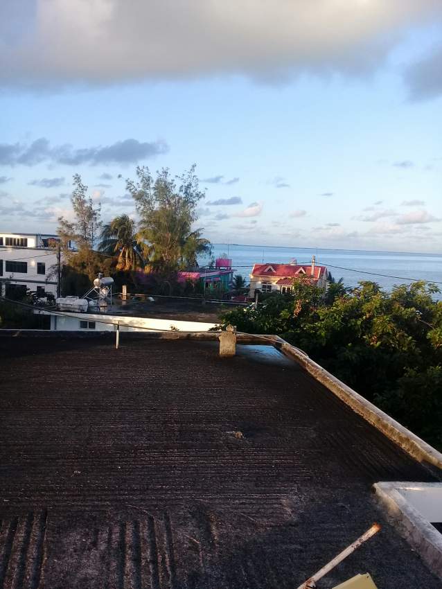 Commercial and residential building for sale in Mahebourg - 6 - House  on Aster Vender