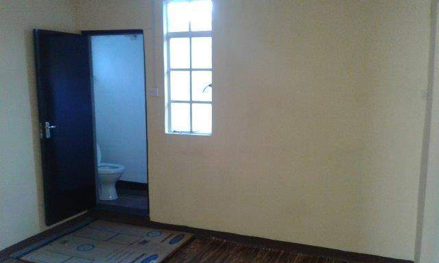 Opportunity not to be missed. Serious buyers only. - 5 - Apartments  on Aster Vender