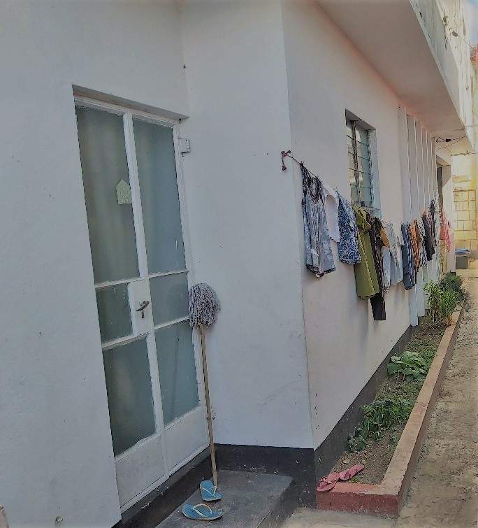 Opportunity not to be missed. Serious buyers only. - 7 - Apartments  on Aster Vender