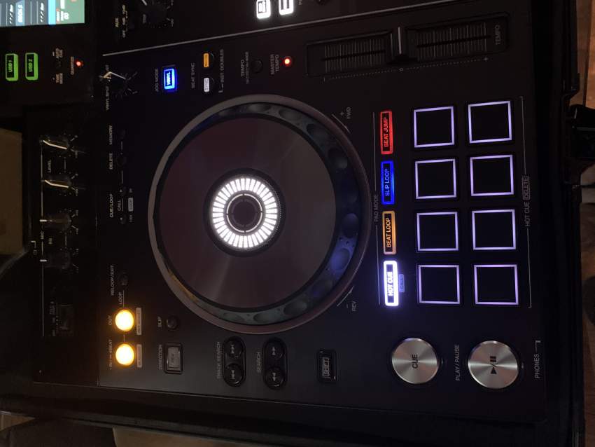 Pioneer DJ Mixer RX2 All-in-One on Aster Vender