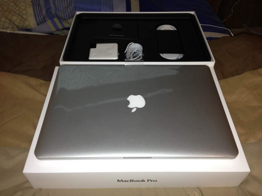 MacBook Pro Core i7 2.80 GHZ 15