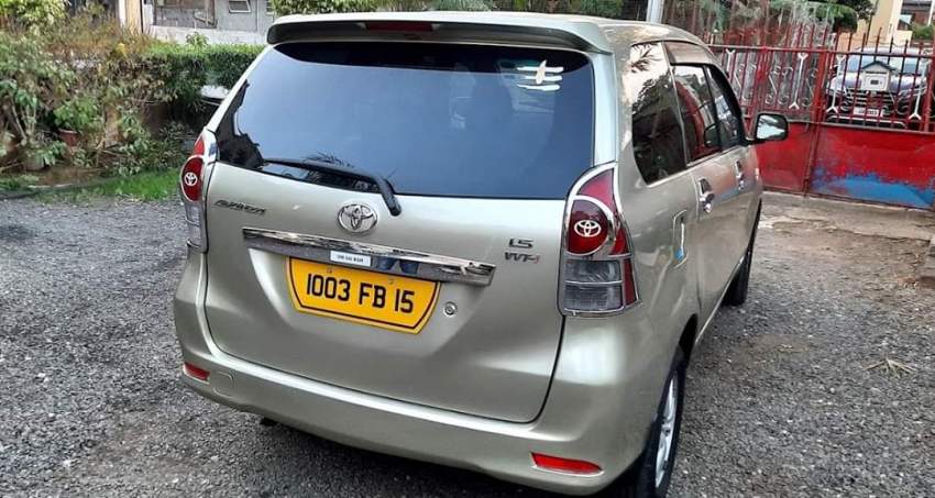 Toyota Avanza on Aster Vender