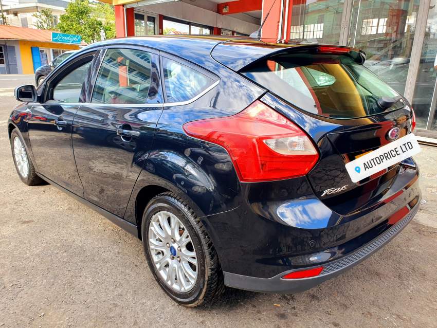 Ford Focus  - 3 - Family Cars  on Aster Vender
