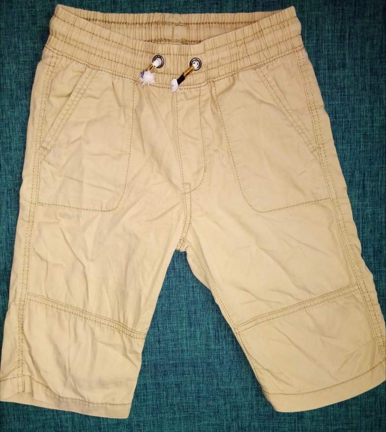Short Garcon 5/6 ans - 0 - Pants (Boys)  on Aster Vender