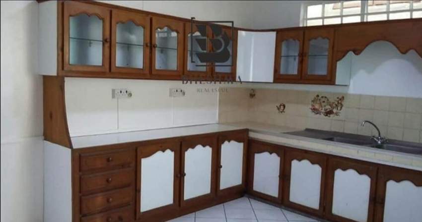 House semi furnished in Triolet @ 2.7M negotiable  - 9 - Land  on Aster Vender