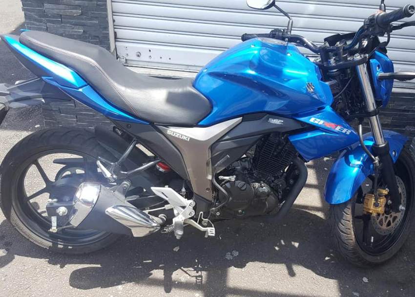 Motorcycle for sale on Aster Vender