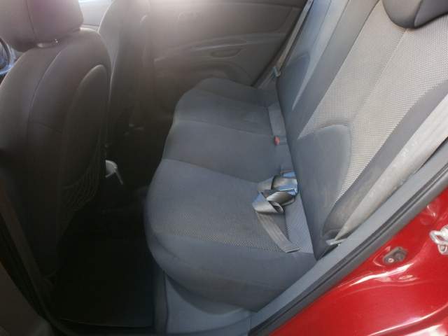 KIA RIO YR SP 09 - 2 - Family Cars  on Aster Vender