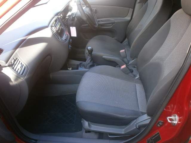 KIA RIO YR SP 09 - 1 - Family Cars  on Aster Vender