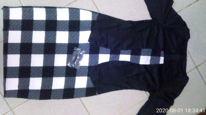 Robe - 0 - Dresses (Women)  on Aster Vender