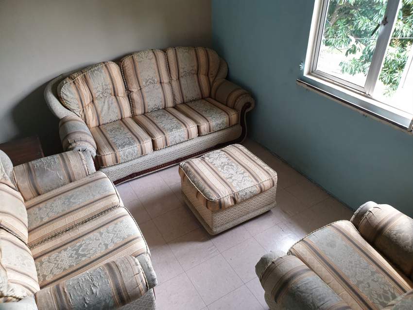 Sofa set with Foot Rest - 4 - Sofas couches  on Aster Vender