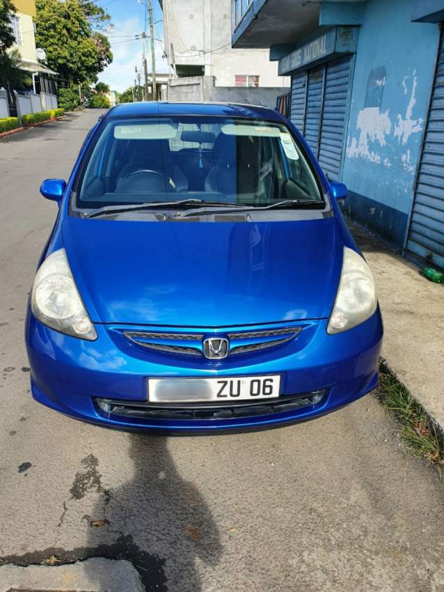 car - 5 - Family Cars  on Aster Vender