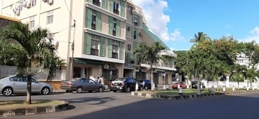 office space to let on Aster Vender