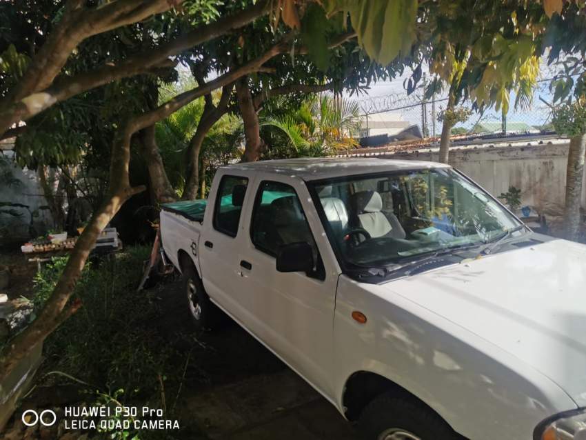 Nissan 4×2 - 7 - Pickup trucks (4x4 & 4x2)  on Aster Vender