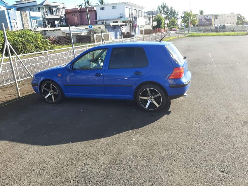 For sale Golf 4 - 3 - Compact cars  on Aster Vender