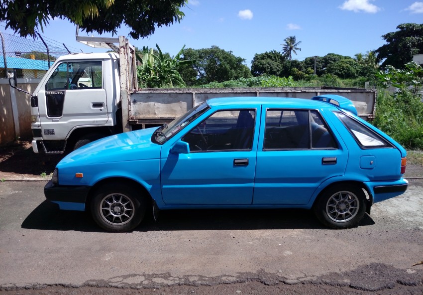 Hyundai Excel - 3 - Family Cars  on Aster Vender