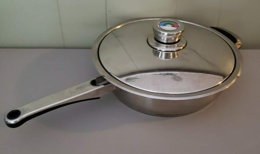 50% DISCOUNT :WORLD'S BEST SURGICAL STEEL COOKWARE SET. - 9 - Kitchen appliances  on Aster Vender