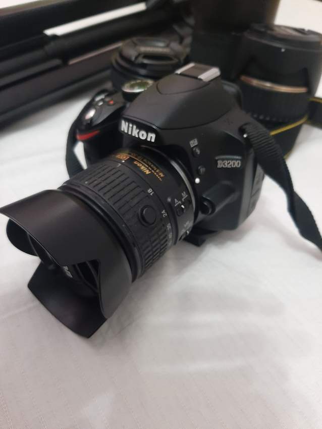Nikon D3200 bundle on Aster Vender