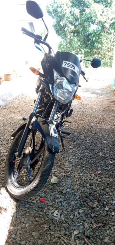 SUZUKI - HAYATE - 1 - Roadsters  on Aster Vender