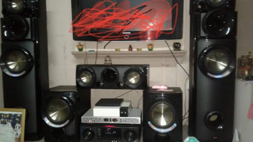 La pareil LG  - 0 - All Informatics Products  on Aster Vender