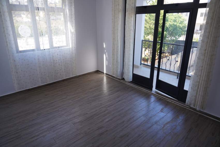 New Duplex in Albion For Rent - 6 - House  on Aster Vender