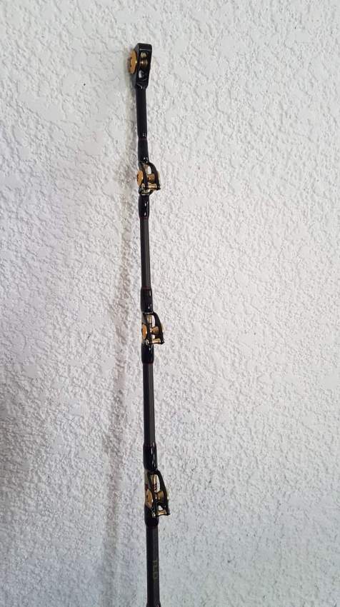 canne a peche shimano a vendre - 2 - Other parts  on Aster Vender