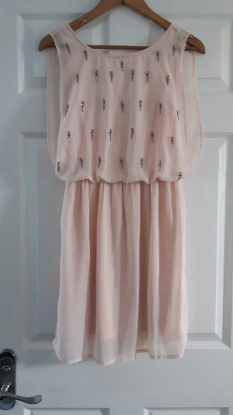 Girl Dress/ size 36 - 0 - Dresses (Girls)  on Aster Vender